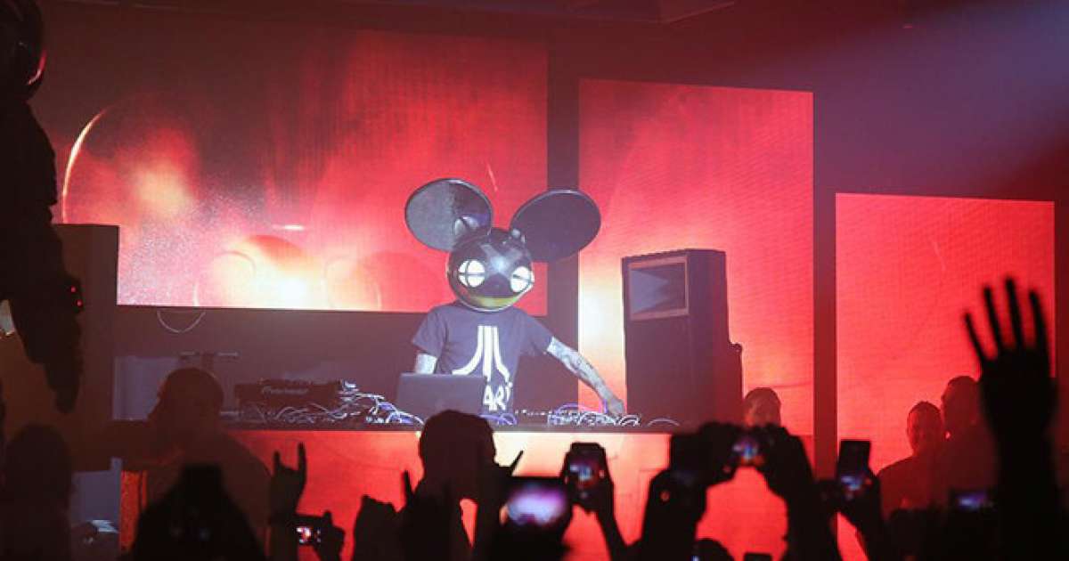 Deadmau5 plays a surprise DJ set at Comic Con - Mixmag